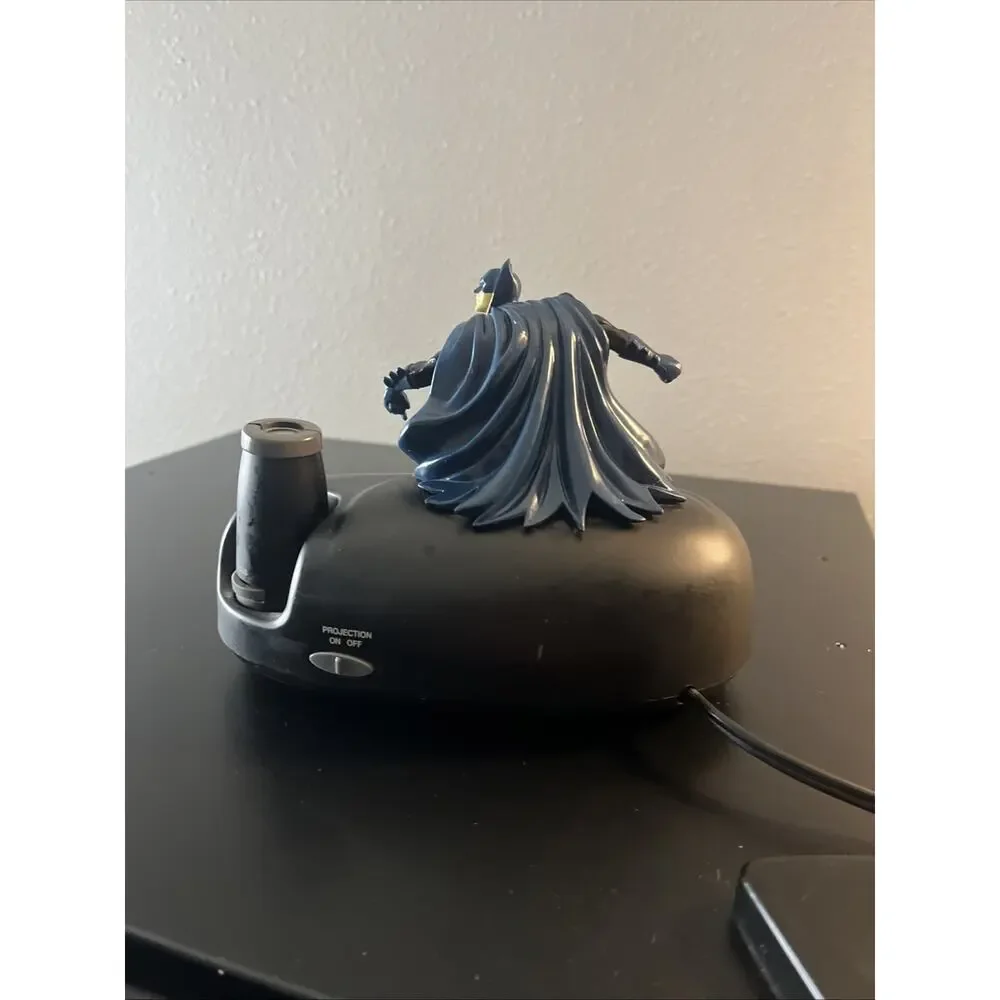 Vintage Batman Alarm Clock With Bat-Signal Digital Projector. Tested!